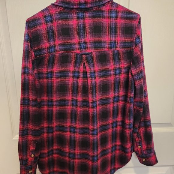 Cotton American Eagle Boyfriend Fit Flannel - Picture 3 of 3